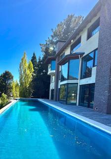 Luxury House with Private Beach and Pool - 6