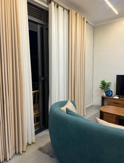 Hakuna Matata Apartment in Munyonyo - 3