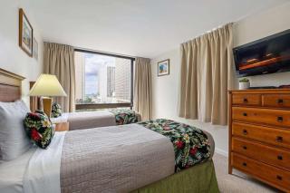 Waikiki Sunset #802 - 4