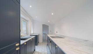 Cozy 2 Bedroom Macclesfield House - 5