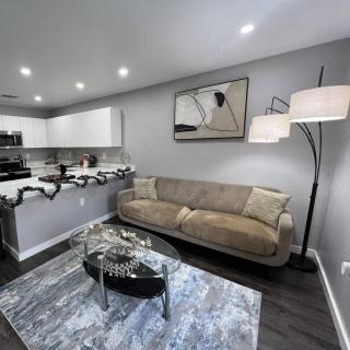 3 DT Dallas l FIFA WORLD CUP READY l 5 Min from Love Field - 4