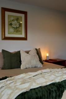 Aroha Cove, Walk to Beach & Cafes, Massage Chair - 2