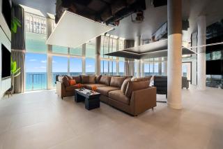 The Summit Penthouse 1501 - 1