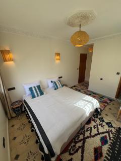 Atlas Walnut Hotel - 1