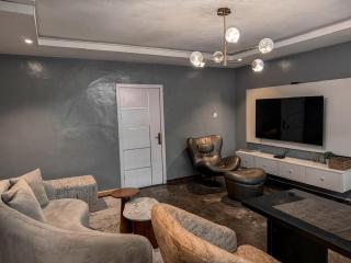 Secure and Private entire 1 bedroom suite Lekki P1 - 7