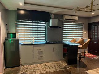 Secure and Private entire 1 bedroom suite Lekki P1 - 3