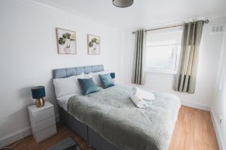 Modern 3BR Flat with Parking - 7