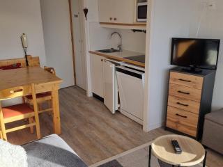 Studio cabine fonctionnel aux pieds des pistes avec parking - FR-1-181-2799 - 3