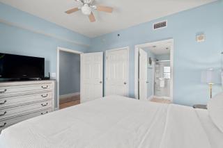 Laketown Wharf 802 - 6