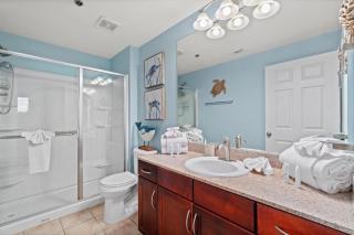 Laketown Wharf 802 - 4