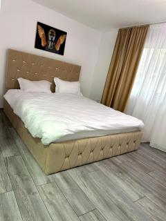 Le Charme Hostel - 4