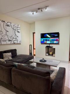 Gem in the heart of sandton - 8