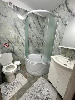 Le Charme Hostel - 6