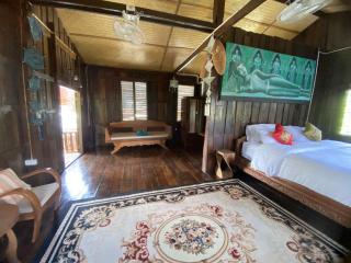 The Elephant House and Bungalows - 6