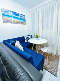 Pé na areia, Boqueirão, 50m da praia com vaga de garagem! - 0