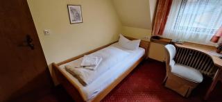 Hotel Restaurant Freihof - 8