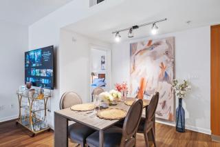 2 Santa Monica Beach Walking - 8