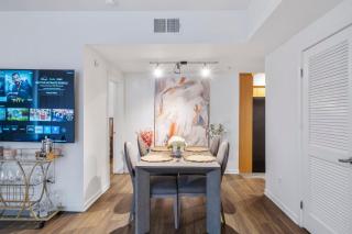 2 Santa Monica Beach Walking - 7