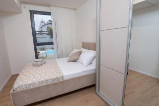 מיקונוס על הים נהריה - 6