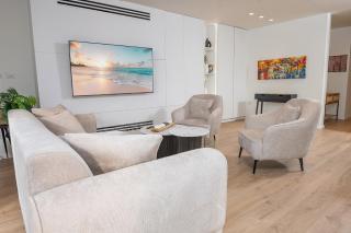 מיקונוס על הים נהריה - 3