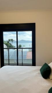 Apto completo 21A alto padrão praia Enseada - 7