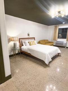 Woodland Parkview Motel - 5