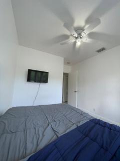 Spacious 5Bdrm, 3Bath Ideal for Families & Groups! - 6