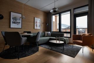 Le Chalet Lingonberry D10 Ski-in Ski-out by Aavalevi - 4