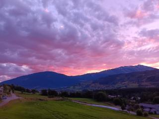 Big & Modern House with Spectacular Views - 9