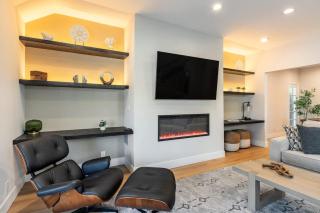 Centrally Located Belmont Shore Home by the Beach - 6