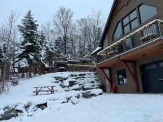 Promontoire-29 Mountain chalet with a hot tub - 9