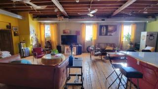 Unique Above Garage Loft - 9