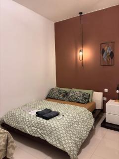 4 Person Sliema Spacious Room Airconditioned and Self Check - 7