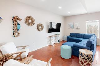 Nemo Cay - Too The Beach - 0