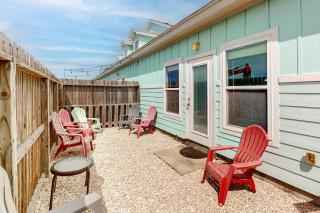 Nemo Cay - Too The Beach - 8