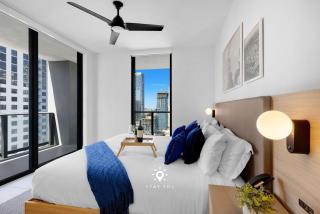 Modern Stylish Apt 2BR-2BTH - 1