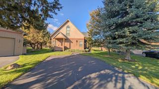 Red Wing Nest - Redmond - 2