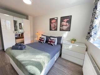 Disc Monthly Rate - Maida Vale 3Bed, 3Bath flat with Garden near Little Venice, Paddington, St Johns Wood - 3