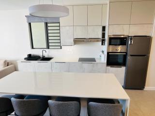 Beachfront sea view apartment - 7