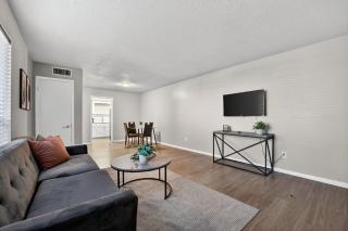 The Paxton Modern 2br Retreat - 3