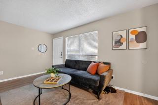 The Paxton Modern 2br Retreat - 7