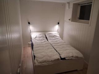 Apartment between the Fjellheisen and the Arctic Cathedral - 5