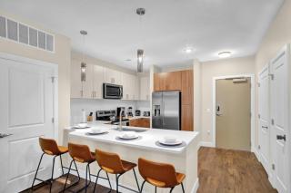 Grand Palace Nashville Pool Gym Free Parking - 7