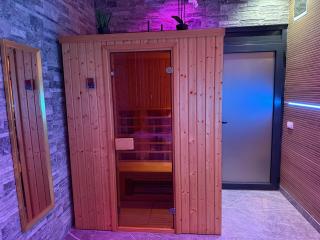 Dubai Spa Apartment #1 - Jacuzzi & Sauna Free Parking - 4
