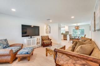 2 Mi to Beach! Snowbird Haven with Pool in Venice - 6