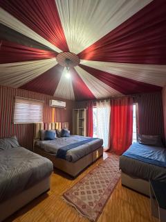 Bubbles Desert Camp Jeep Tours - 1