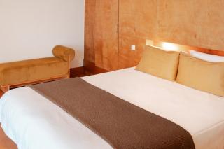 Canaryislandshost l Pausa - 4