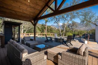 Prime Sequoia Stay Pool Hot Tub Sauna Views - 4