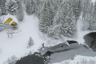 La Pause - Peaceful by the river - 0