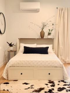 Hillside Haven - Boutique Spanish Escape - 8